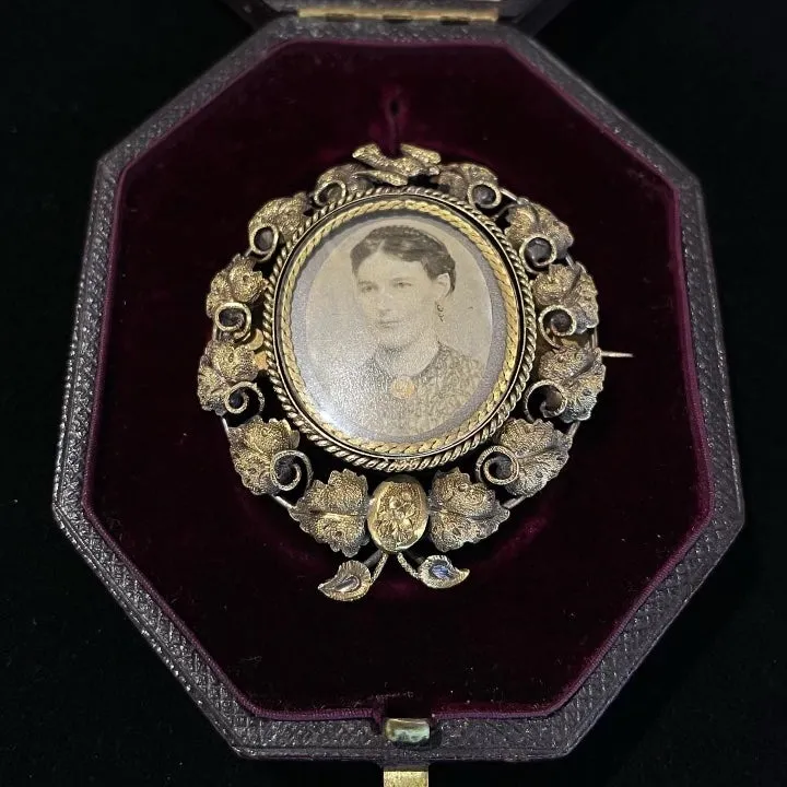 Australian Early Colonial Brooch by Lamborn and Wagner