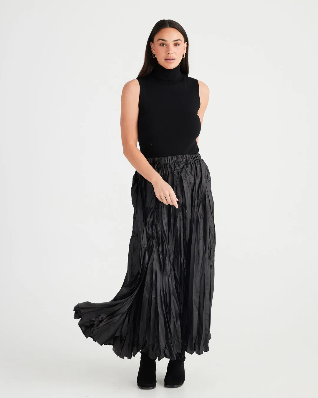 Brave & True Iro Skirt Black