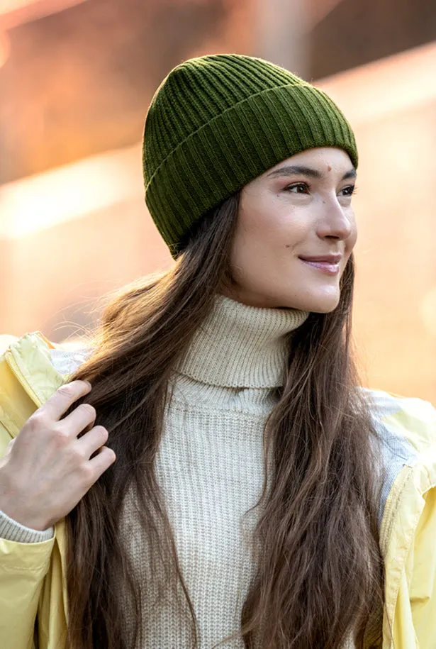 CANADA-MADE RECYCLED RIBBED BEANIE WITH CUFF