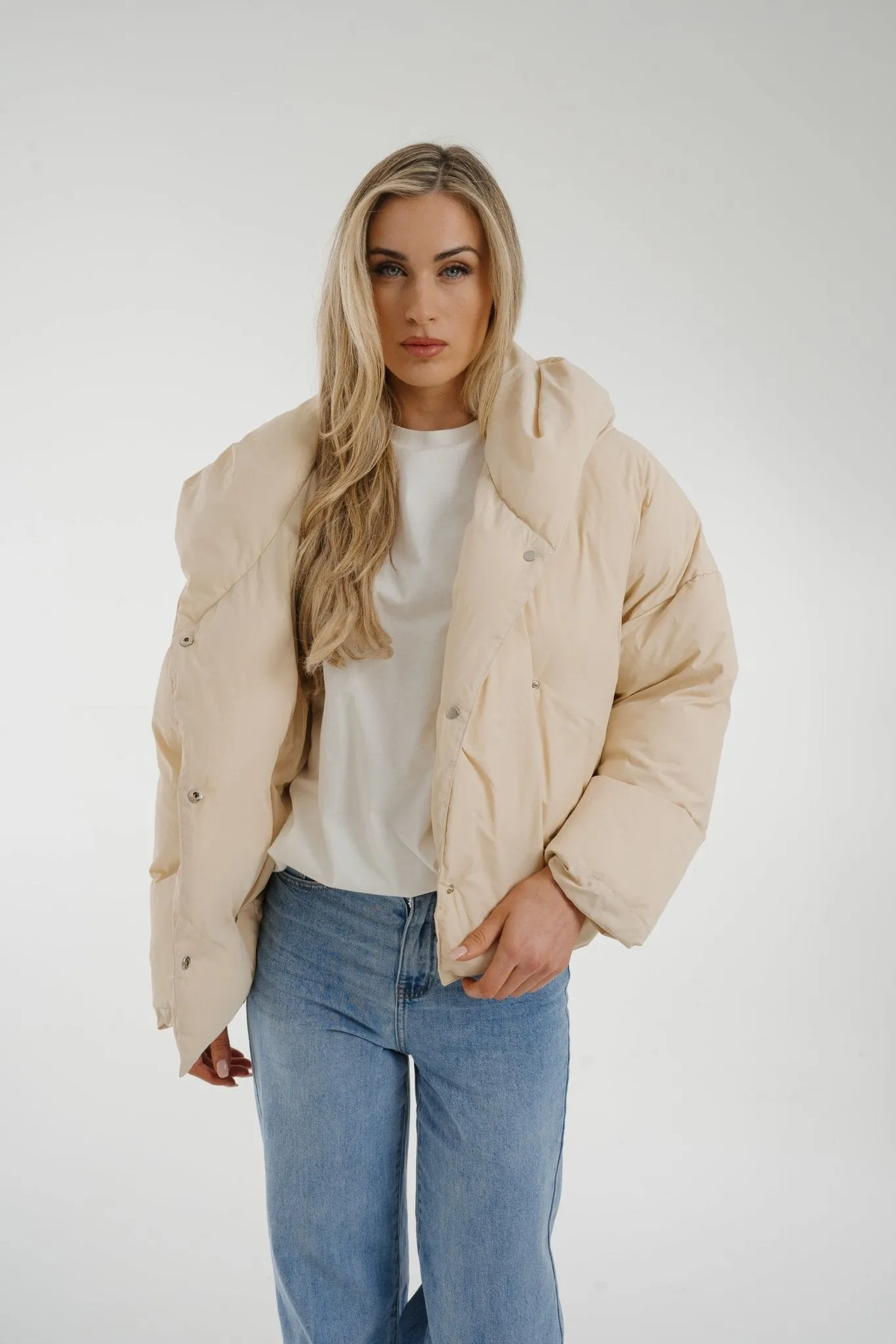 Cora Hooded Coat In Cream