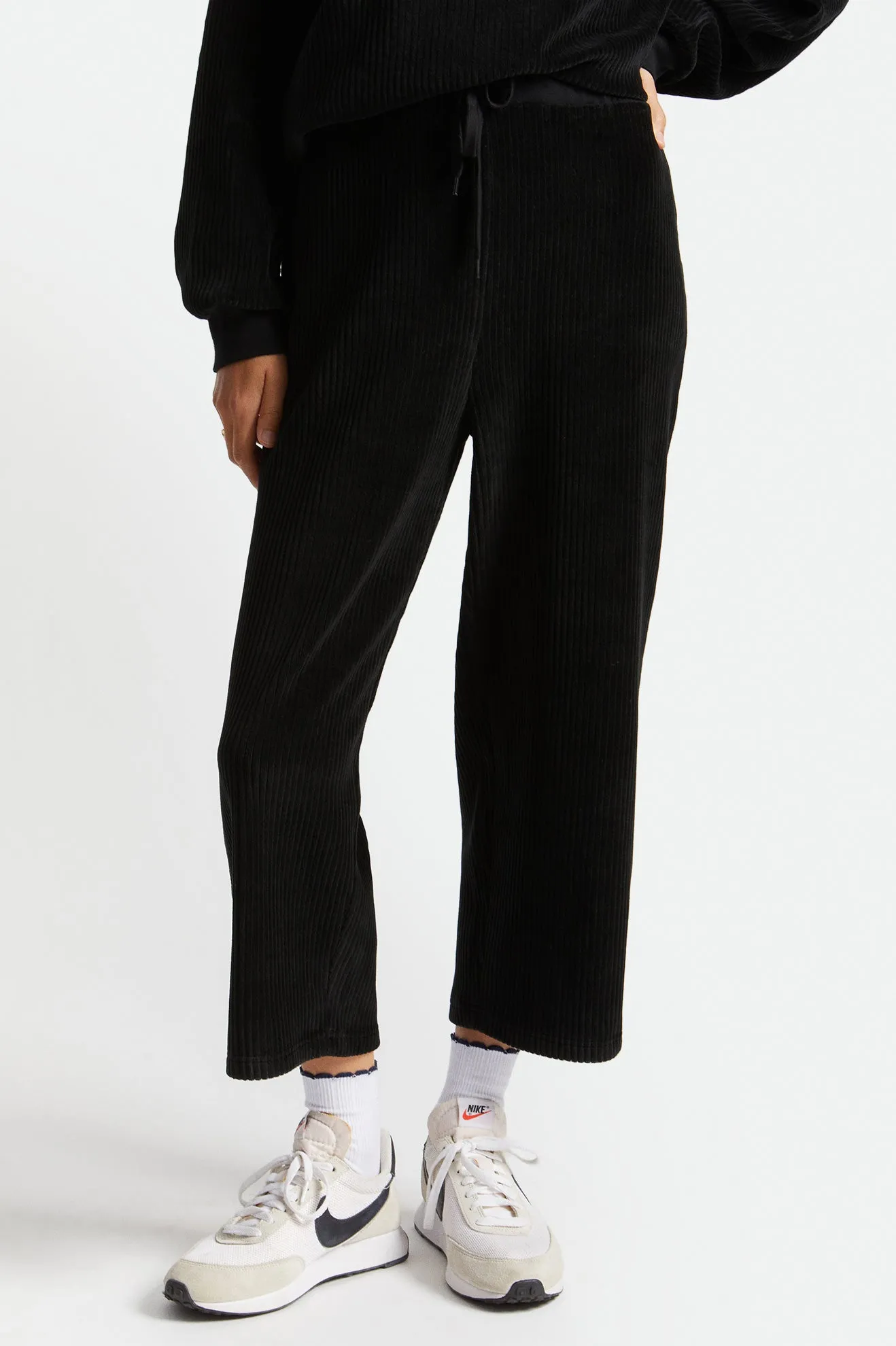 Dazed Crop Pant - Black