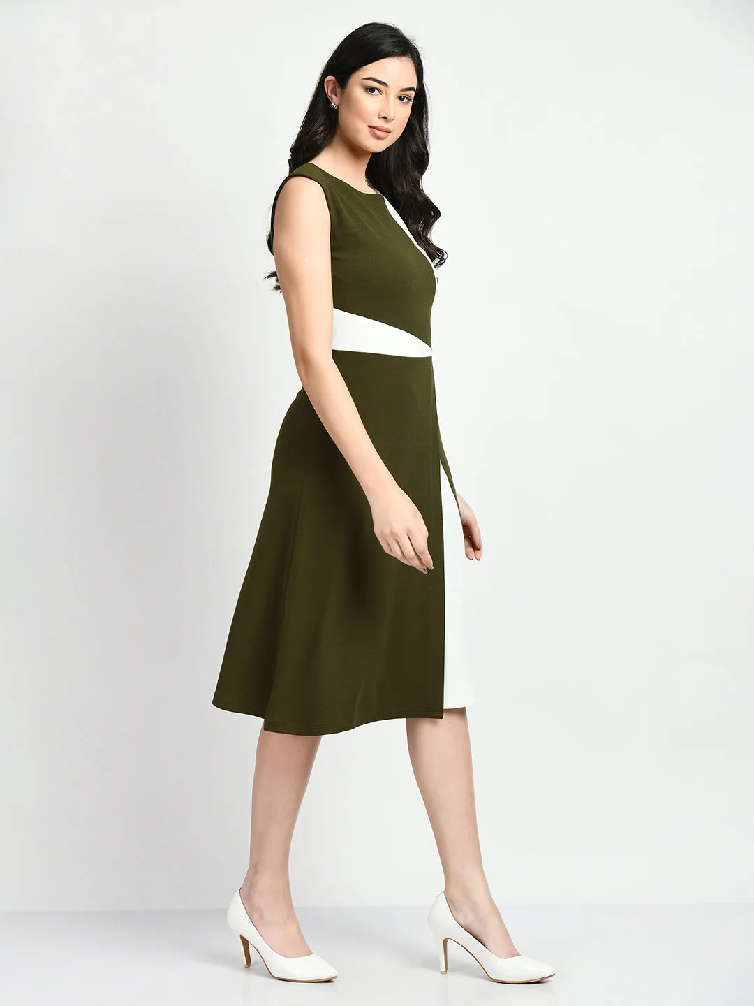 Exude Elegance Colour Blocked A-line Wrap Dress (Olive   White)