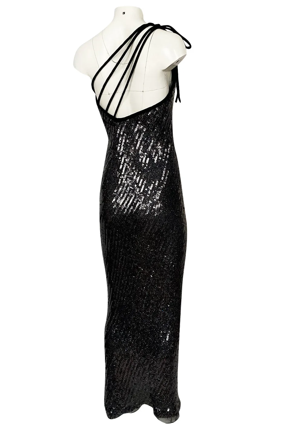 Fall 1996 Oscar De La Renta Runway One Shoulder Glitter Sequin Dress