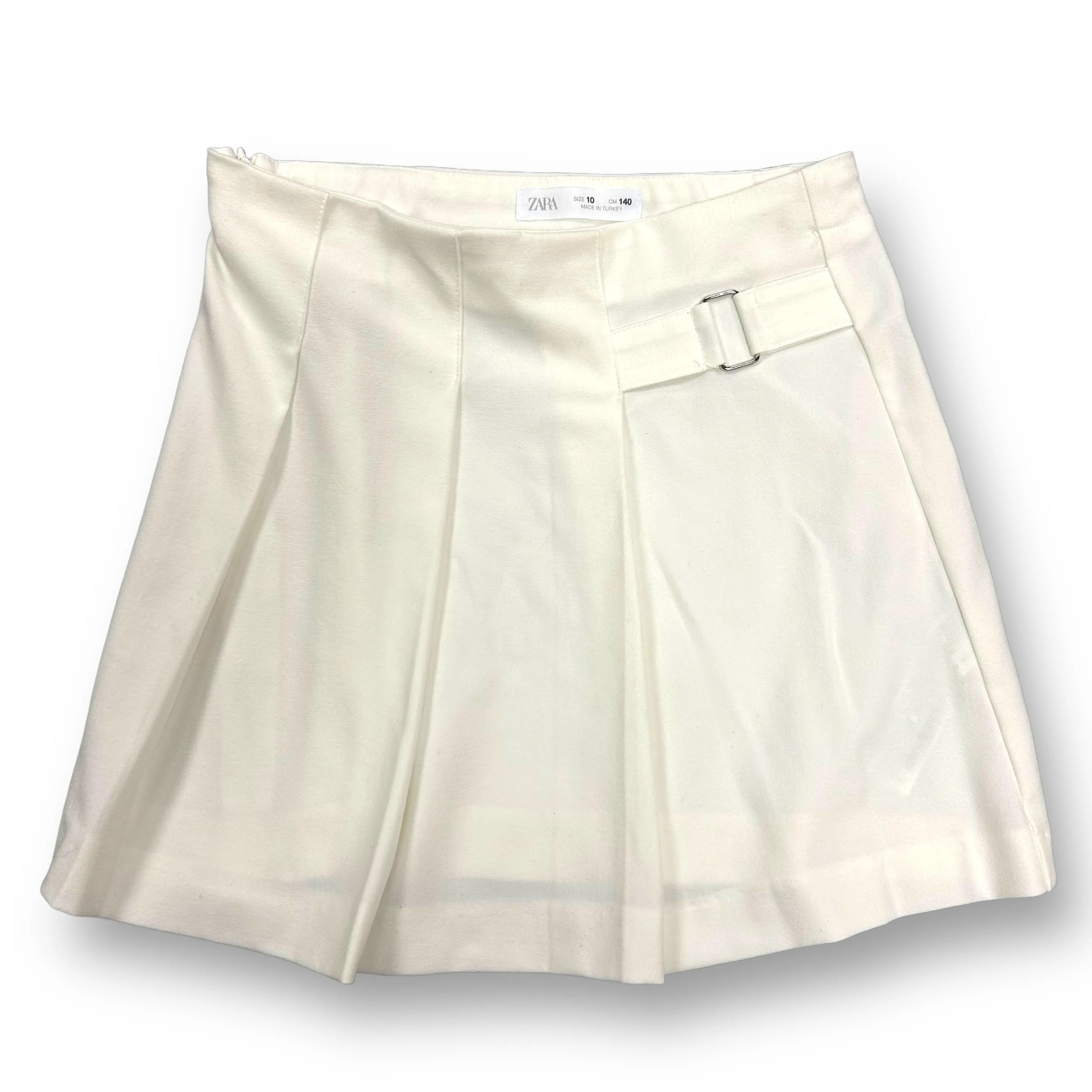 Girls Zara Age 10/11 Size 140 White Pleated Skirt with Side Buckle Accent