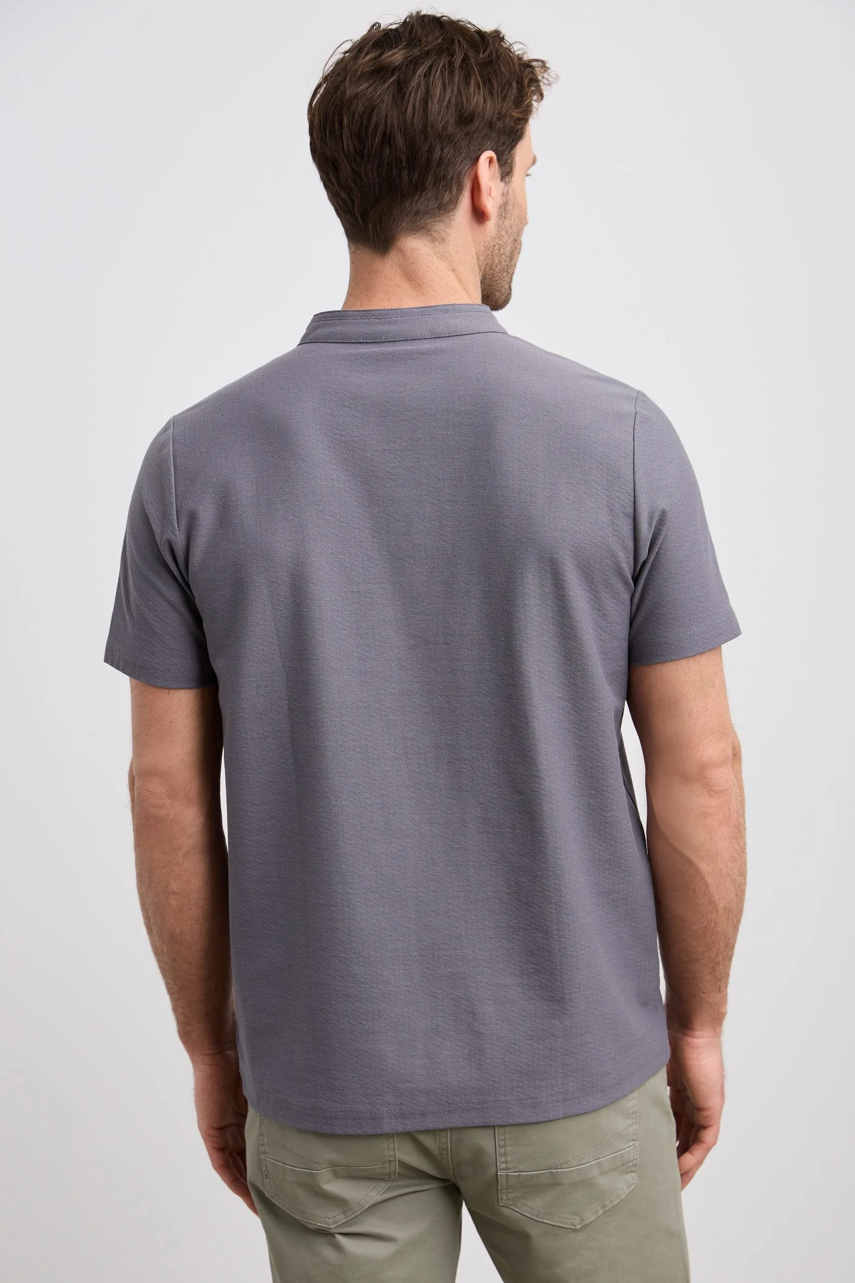 Henley t-shirt with pocket