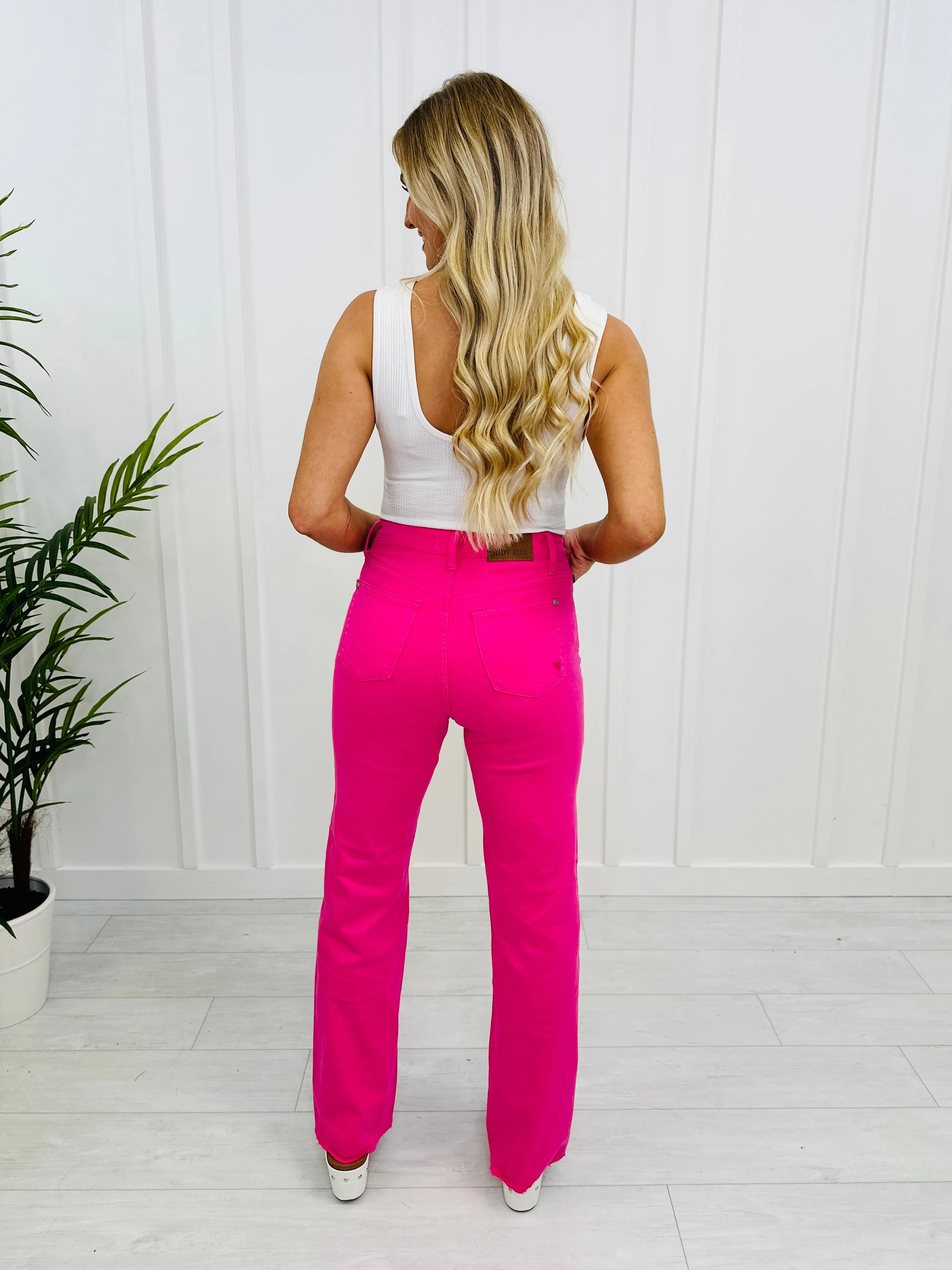 Judy Blue Passionate About Pink Straight Leg Jeans in Reg/Curvy