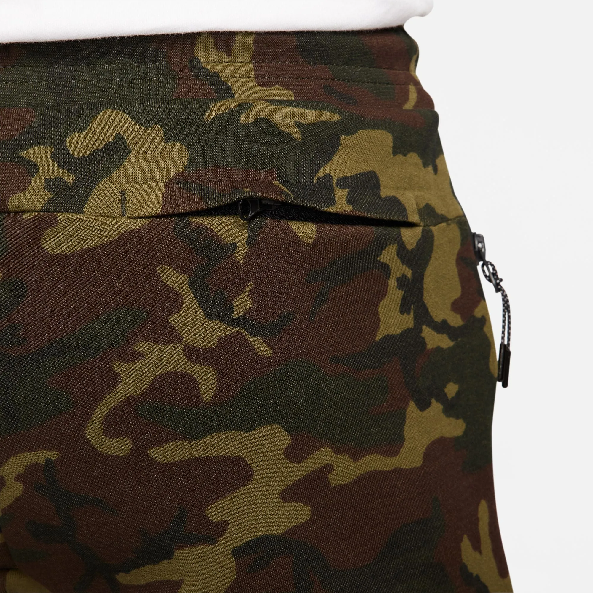 Nike Sportswear Tech Fleece OG Slim Fit Joggers (Sequoia/Black)