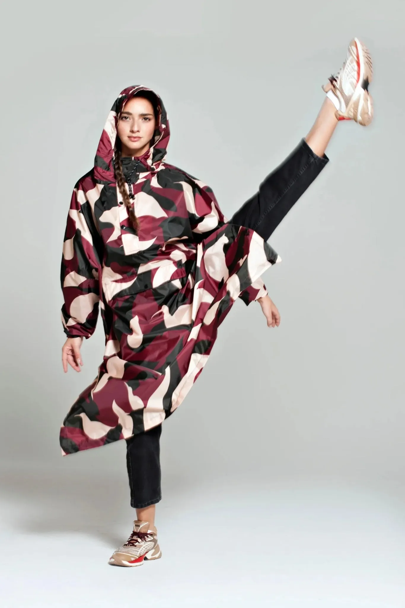 Rain Poncho - Malika Favre Bordeaux