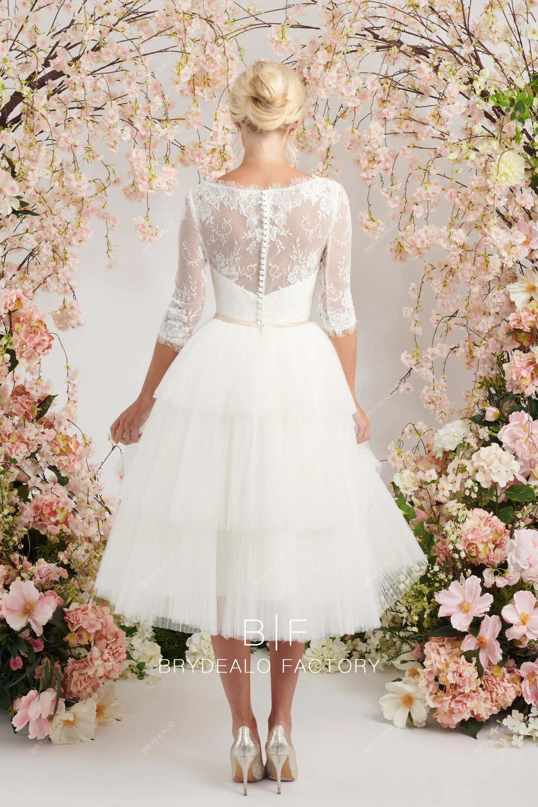 Sheer Lace 3/4 Sleeves Short Princess Tiered Pleated Tulle Bridal Dress