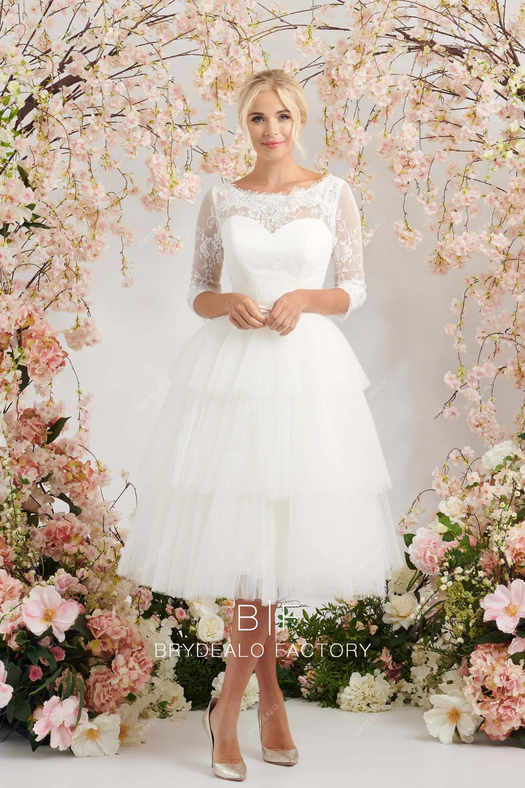 Sheer Lace 3/4 Sleeves Short Princess Tiered Pleated Tulle Bridal Dress