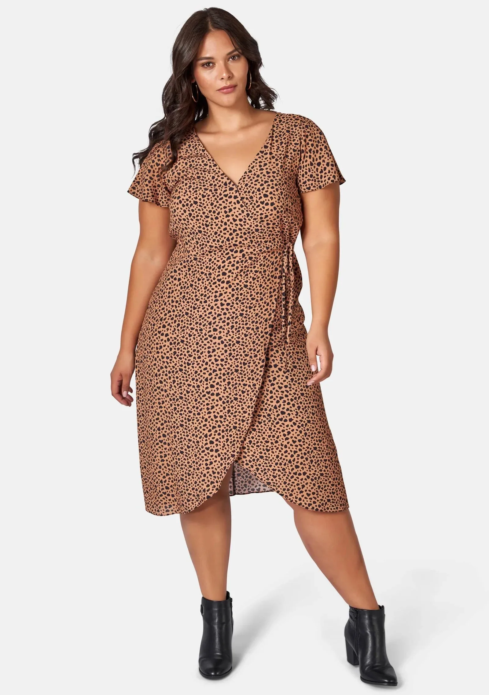 Something 4 Olivia - Short Sleeve Eva Animal Print Midi Wrap Dress