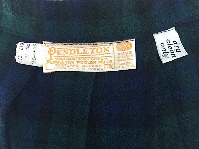 Vintage 1970s Pendleton Wool Skirt / Black Watch Tartan Kilt / Approx. Size 6 to 8 - 26 inch Waist