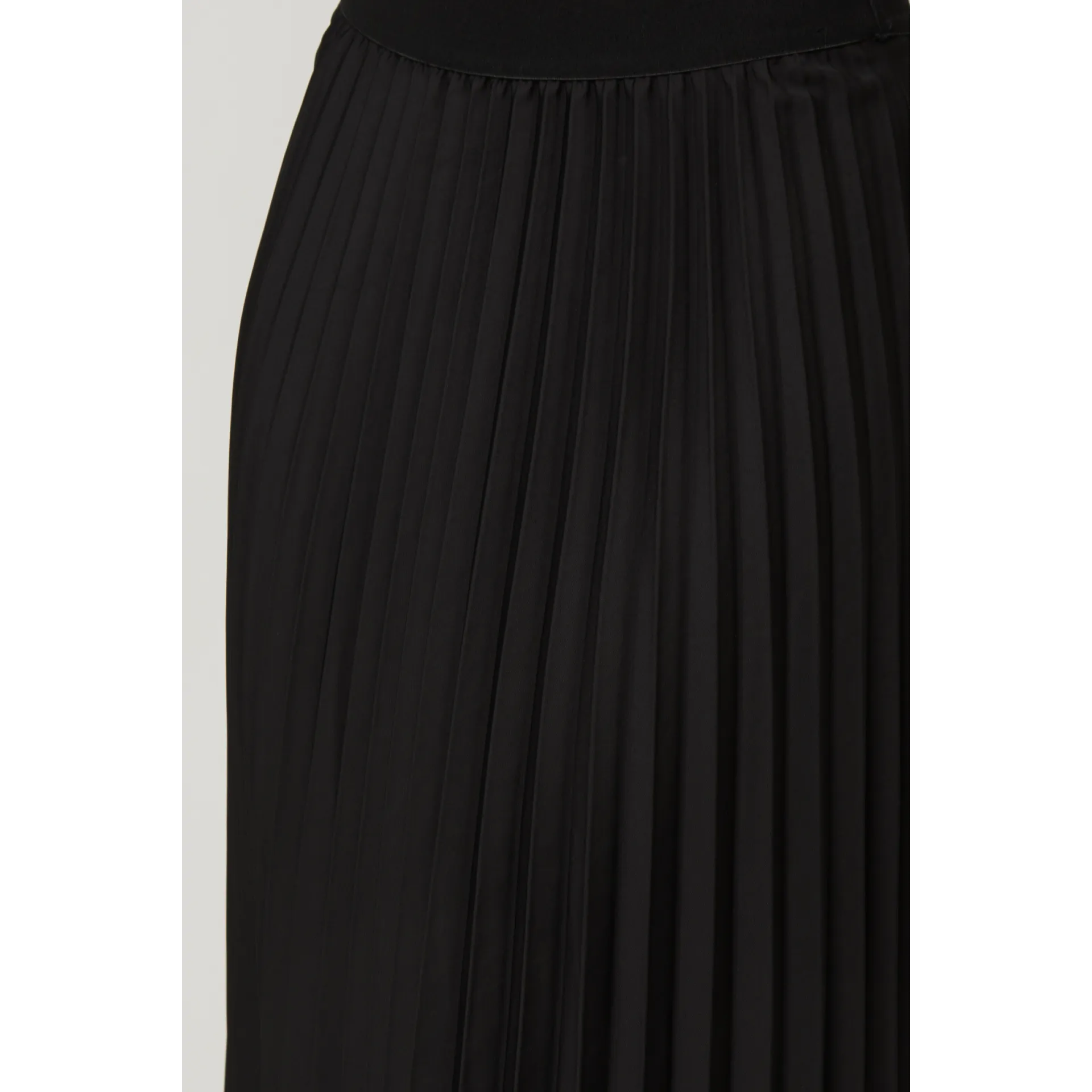 Women's Pleated Midi Skirt