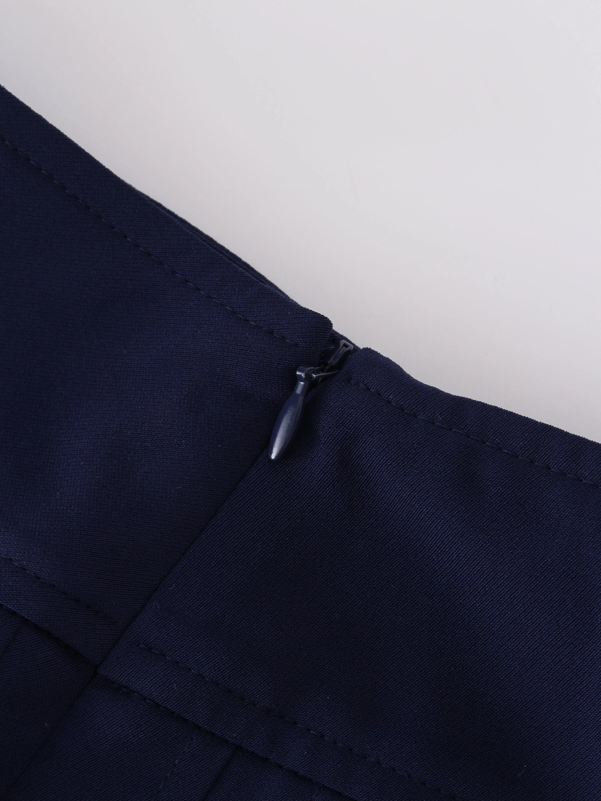 Yolk Pleated Skirt 37"-Navy